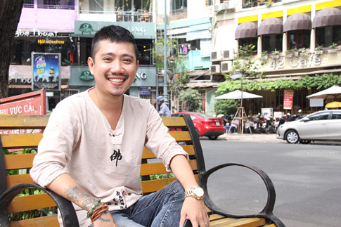 Chân dung "Thánh Lồng Tiếng" hàng trăm clip chó mèo biết nói - Chàng trai Bến Tre đình đám trên mạng xã hội