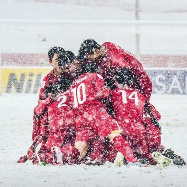 KHÔNG CÓ GÌ TỰ NHIÊN MÀ CÓ - Đội tuyển Bóng đá U23 Quốc gia Việt Nam