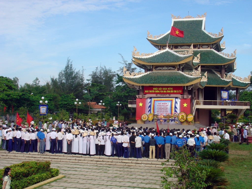 Khu lăng mộ cụ Nguyễn Đình Chiểu (Ảnh: ST)