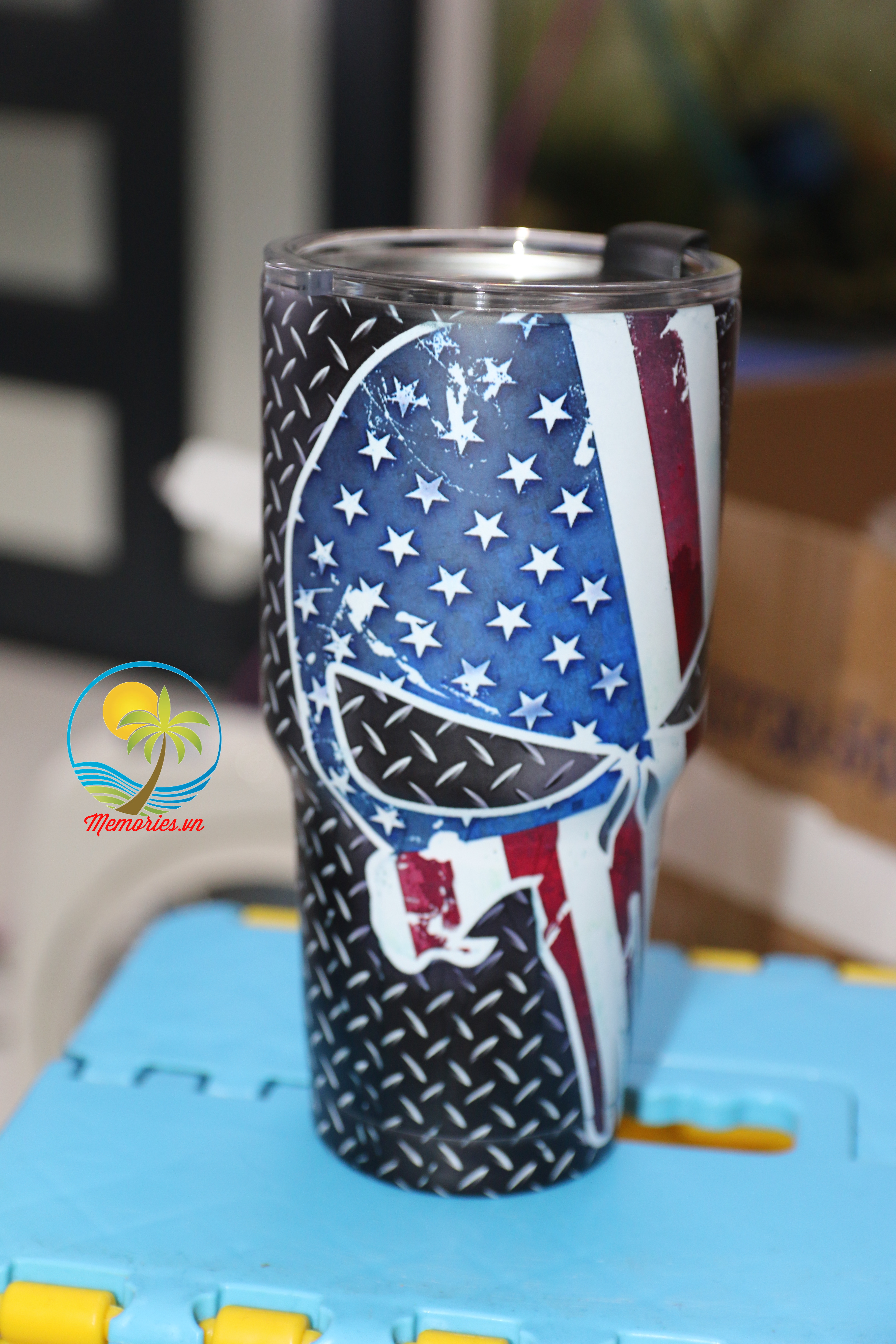 Ly giữ nhiệt Yeti Thái Lan 900ml, micky, doraemon, đội bóng, Cucci, Totoro, Apple, nàng tiên cá, MU, Chealsea, Minion, Captain Bình cách nhiệt