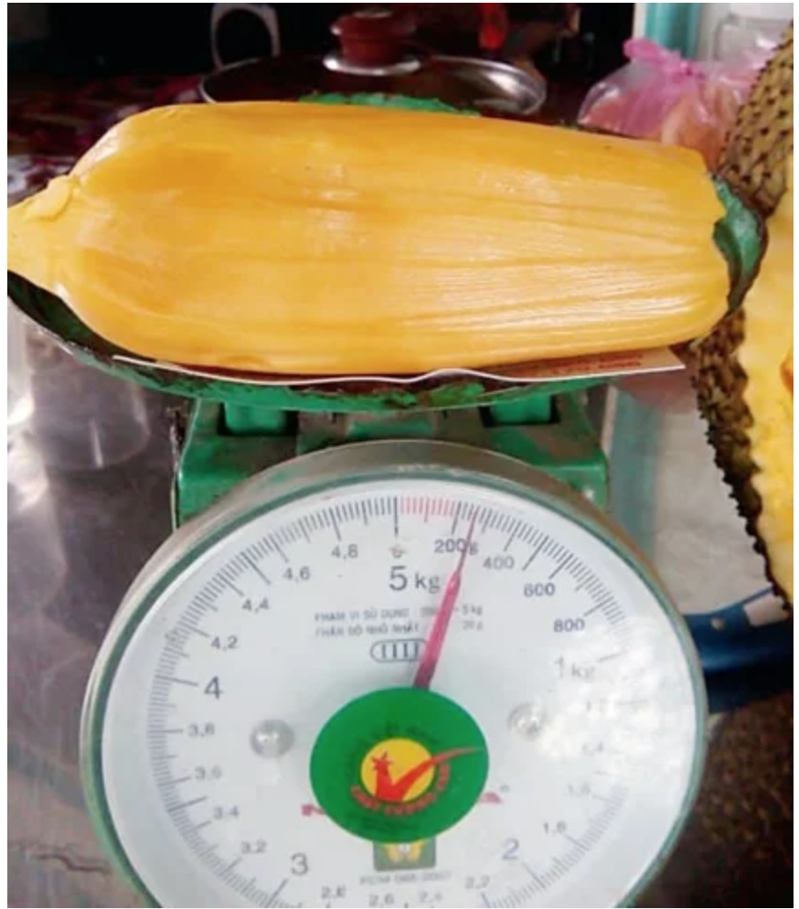 Múi mít có trọng lượng 200 gram.