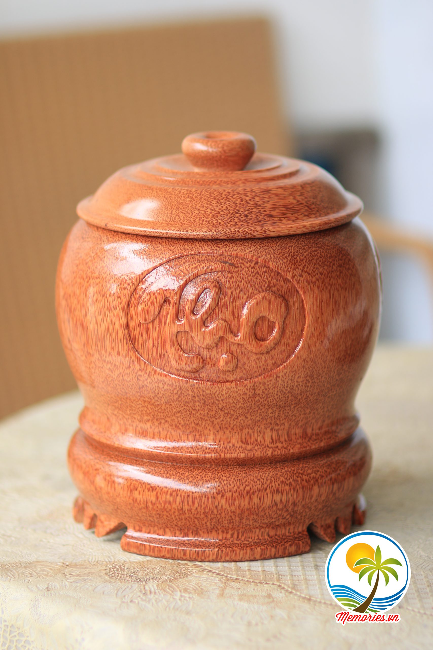Vỏ Giữ Ấm Bình Trà Điêu Khắc "Phúc - Lộc - Thọ" Tinh Xảo Bằng Gỗ Dừa - Quà Tặng Lễ Tết / Trang Trí Handmade - Decor Craft Gifts Shop