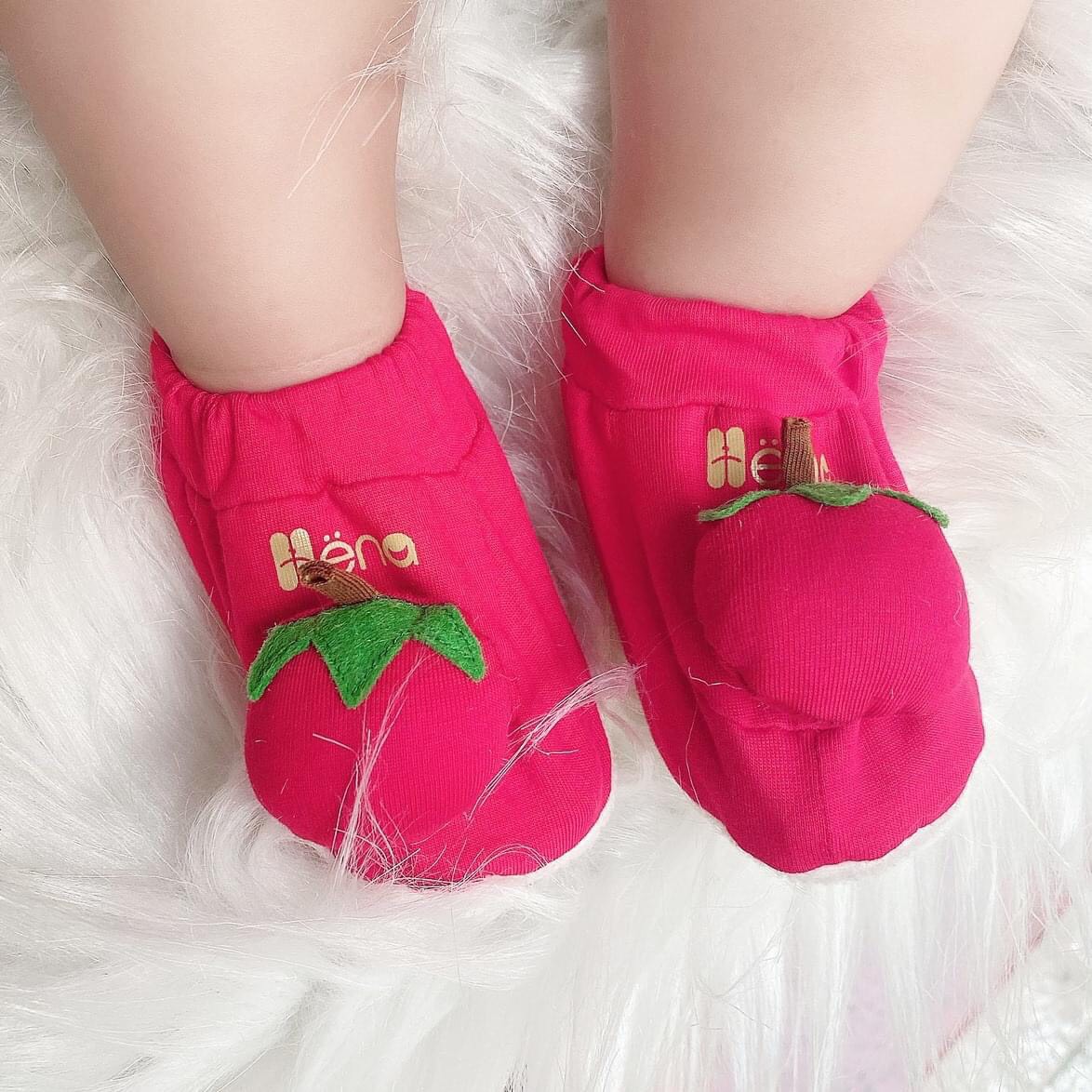 Quần Áo Body Quả Cà Chua Cho Bé Từ 4-15kg - Dòng Cotton Cao Cấp 4 Chiều (Kèm Nón + Vớ)