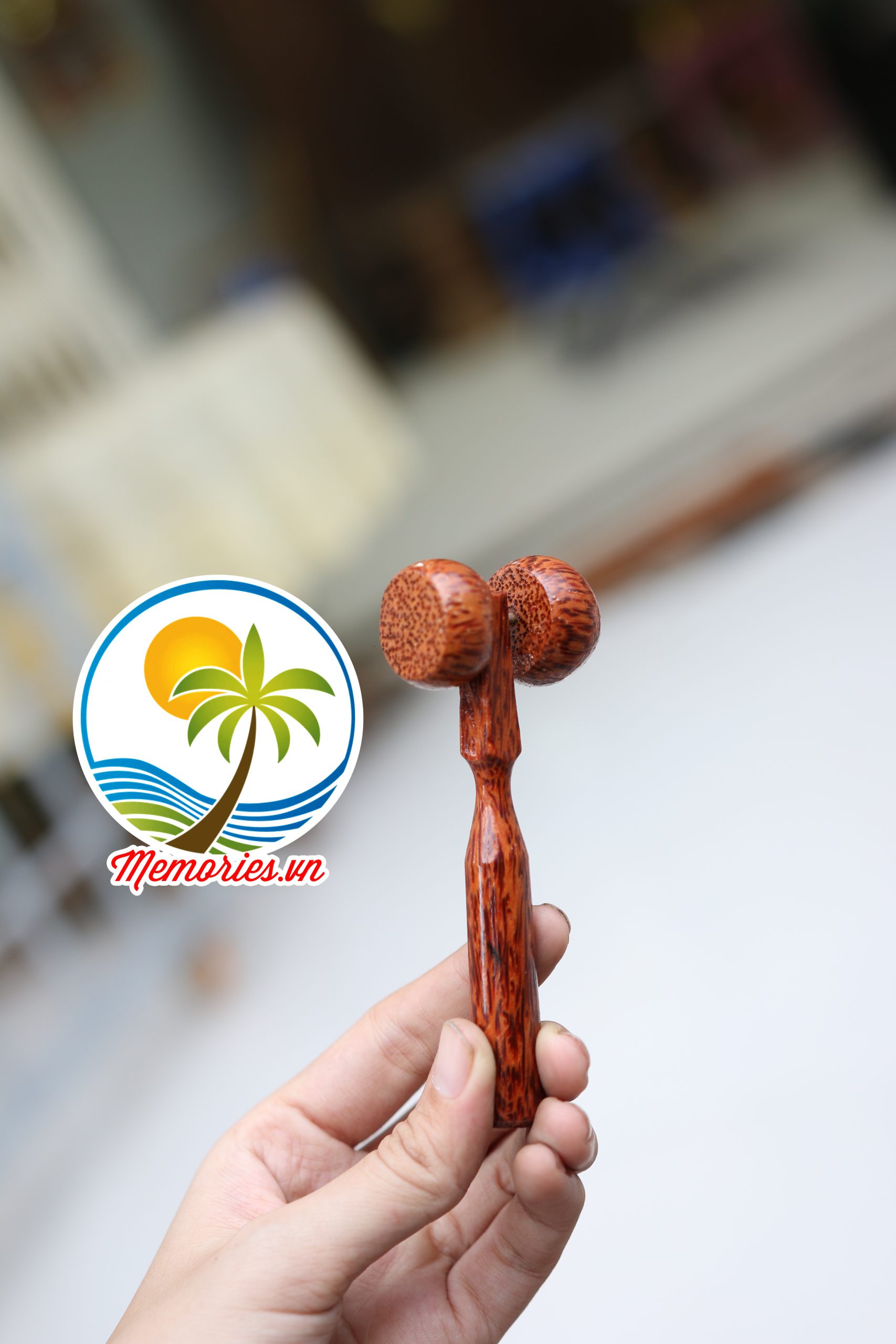 Cây Lăn Massage Mặt, Cổ, Mũi Làm Bằng Gỗ Dừa