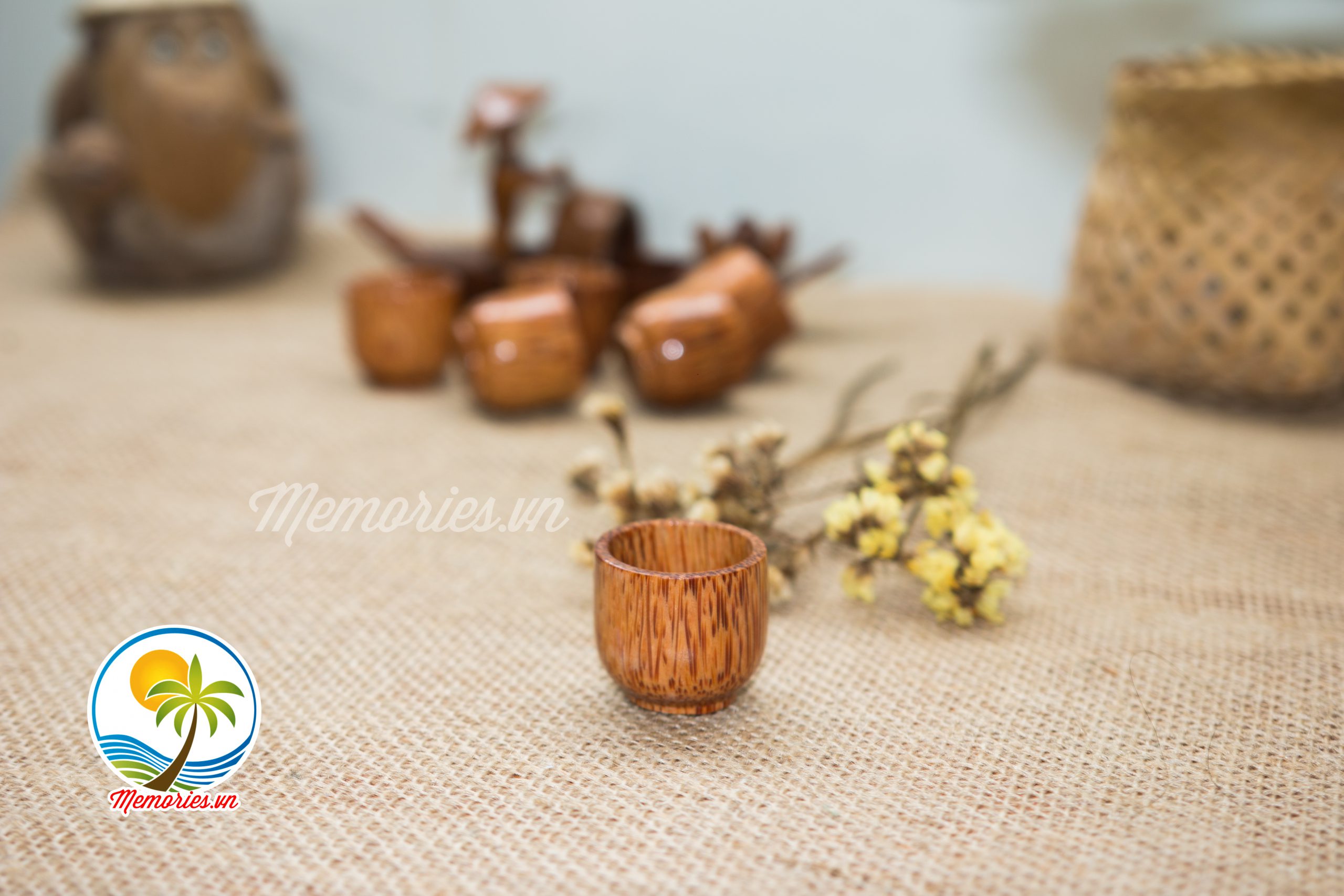 Chung / Ly / Chén Uống Rượu Gỗ Dừa